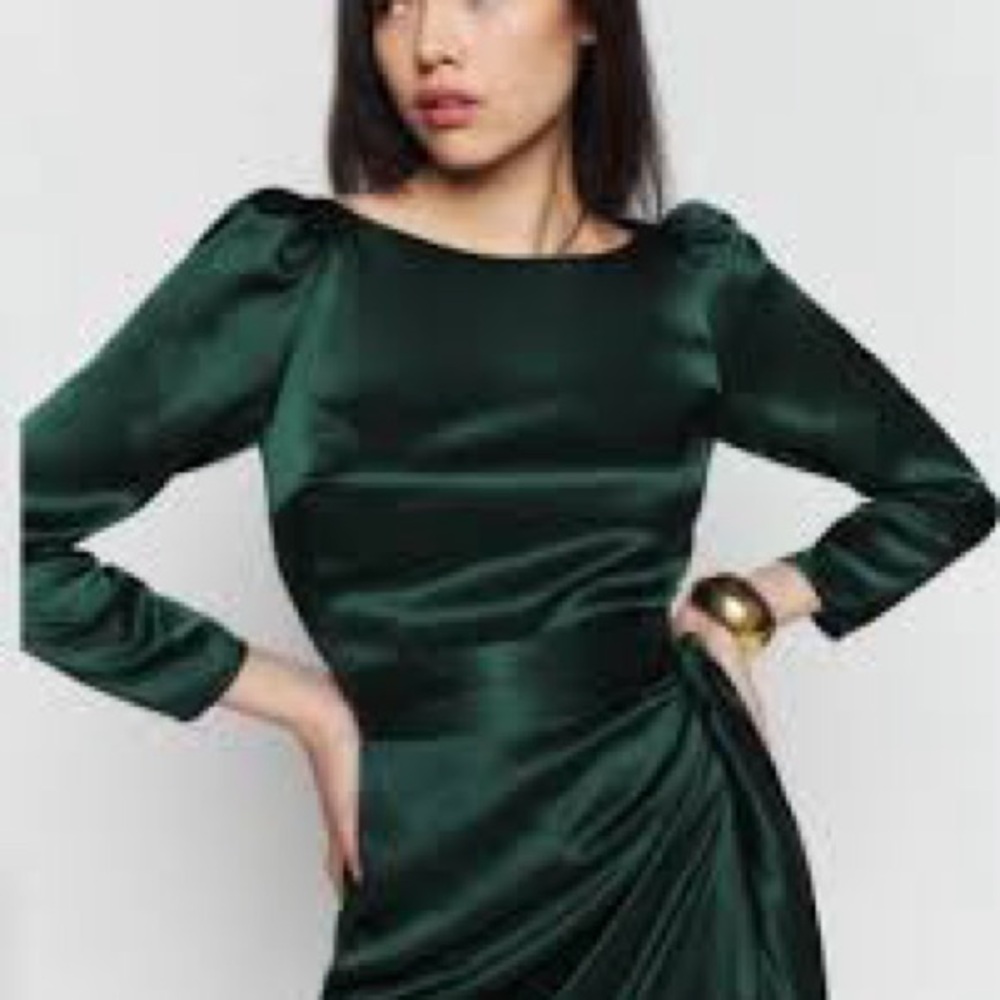 Reformation Caspian silk waist tie Green Satin Dress NWT Never Worn